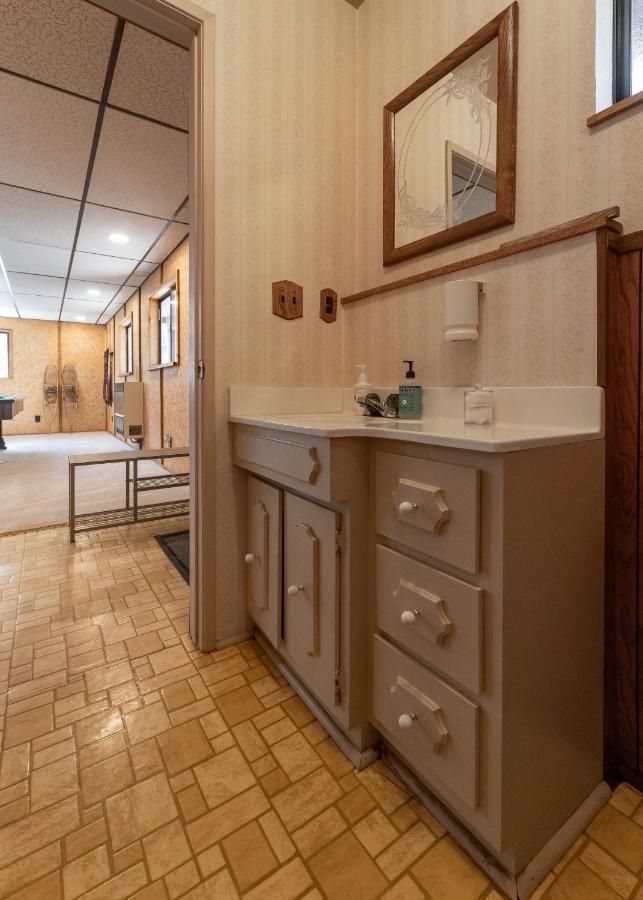 Hygge Haus Sequoia - Large Private W Views Chalet