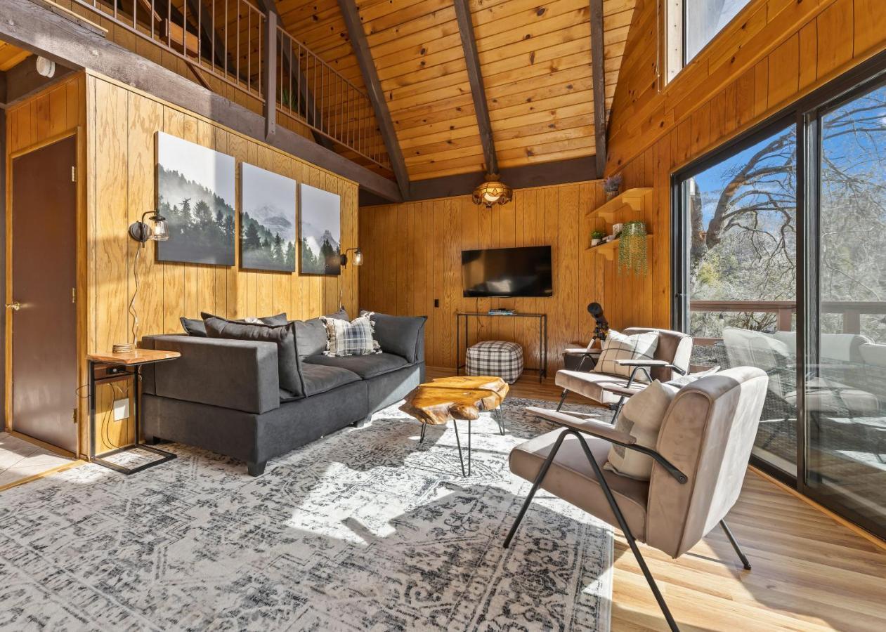 Hygge Haus Sequoia - Large Private W Views Chalet *