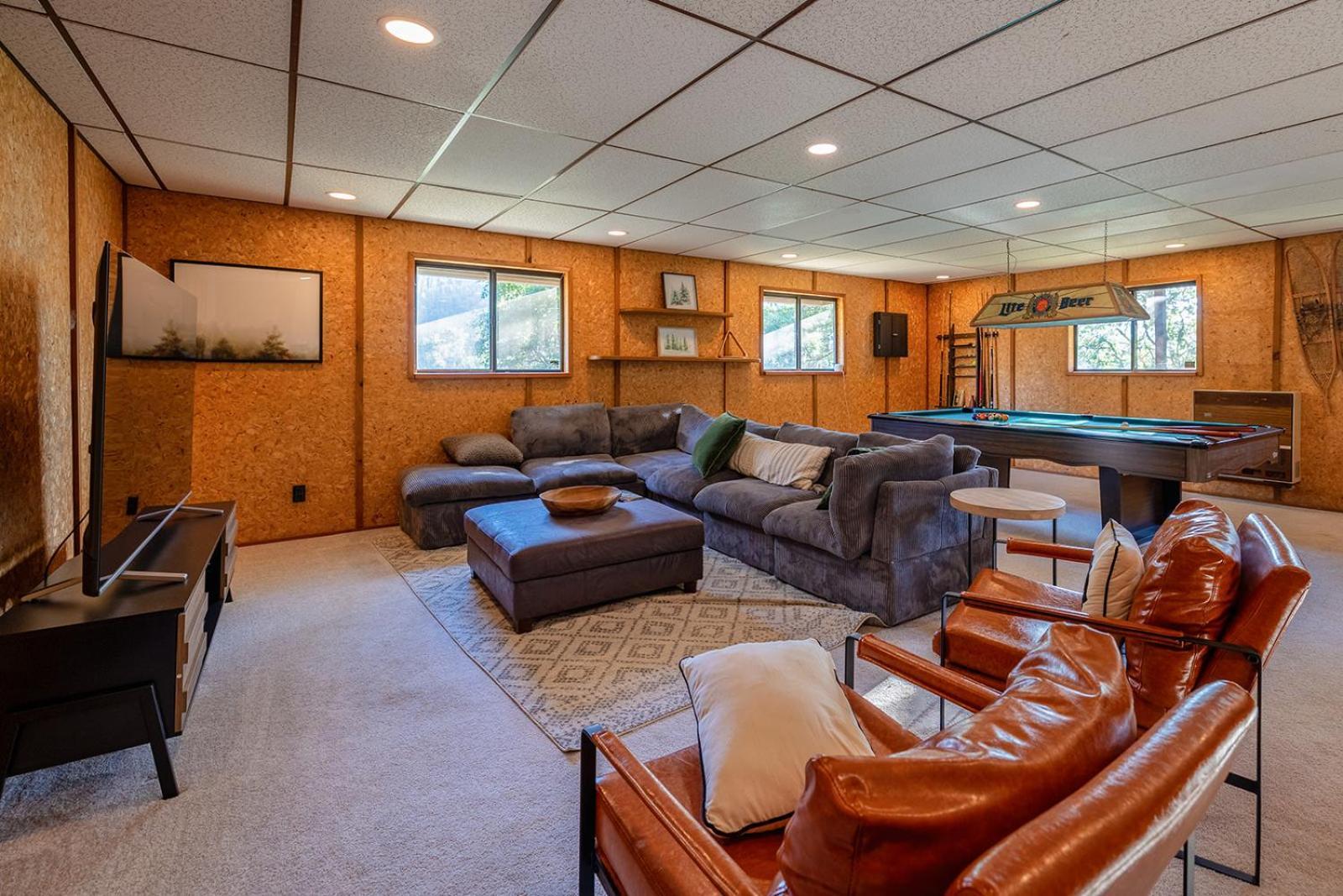 Hygge Haus Sequoia - Large Private W Views Chalet